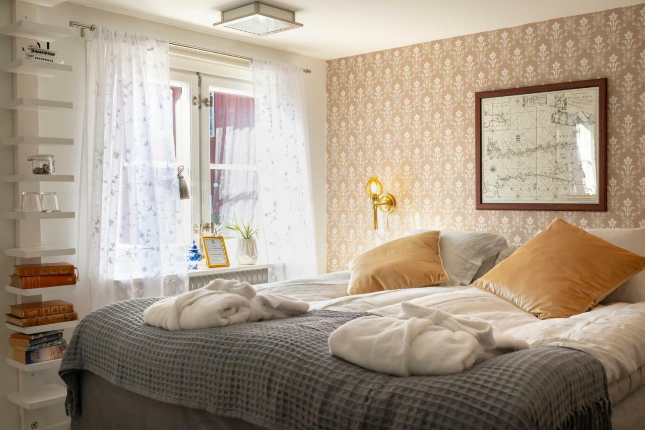 קרלסקרונה Fregatten Bed & Breakfast מראה חיצוני תמונה