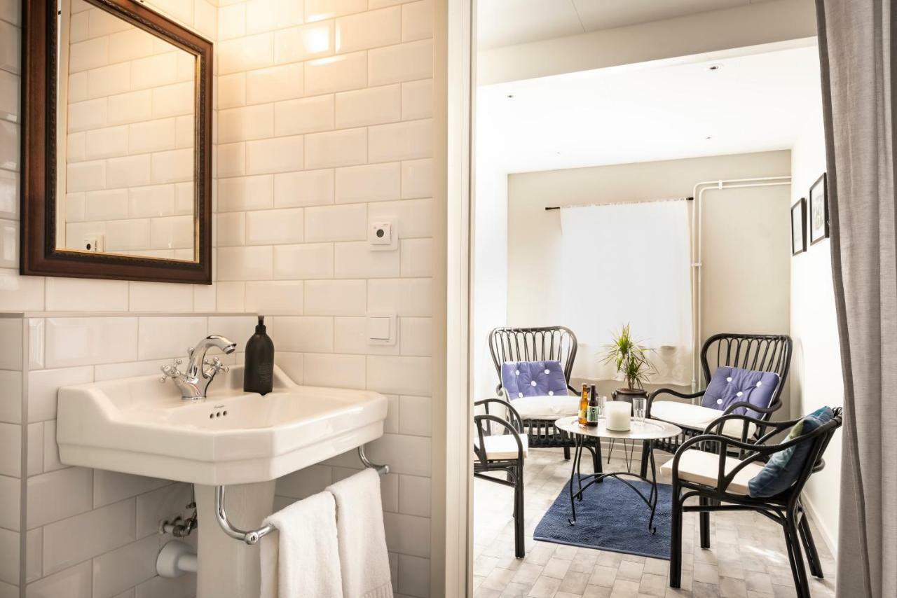 קרלסקרונה Fregatten Bed & Breakfast מראה חיצוני תמונה
