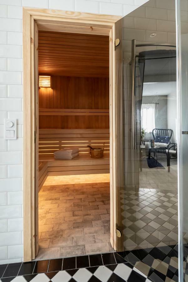 קרלסקרונה Fregatten Bed & Breakfast מראה חיצוני תמונה